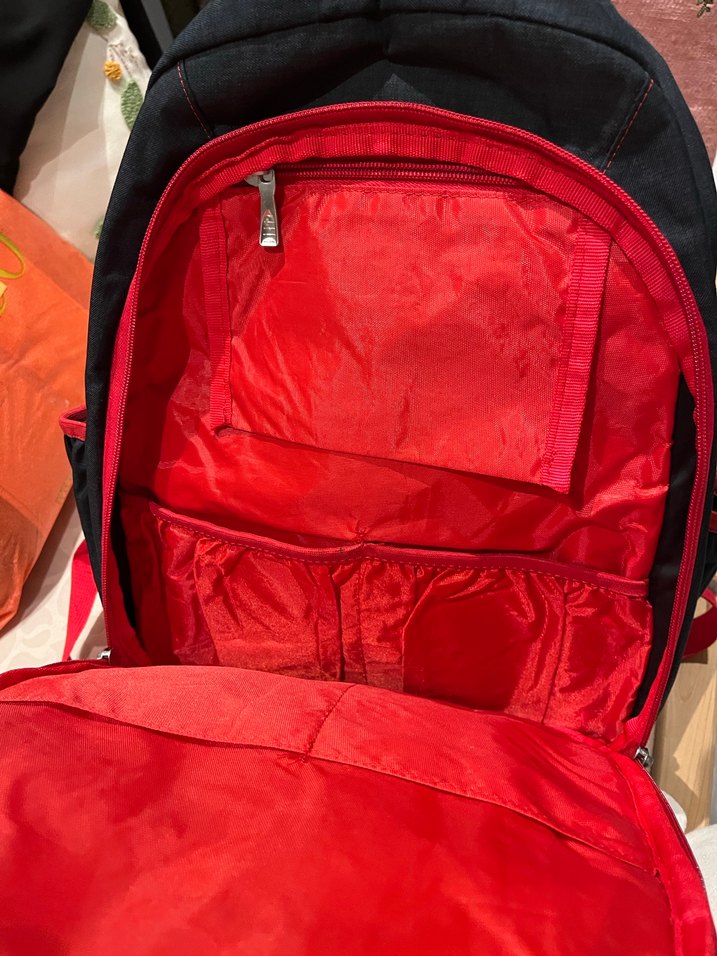 Kırmızı-Gri bebek bakım çantası - Görsel 3