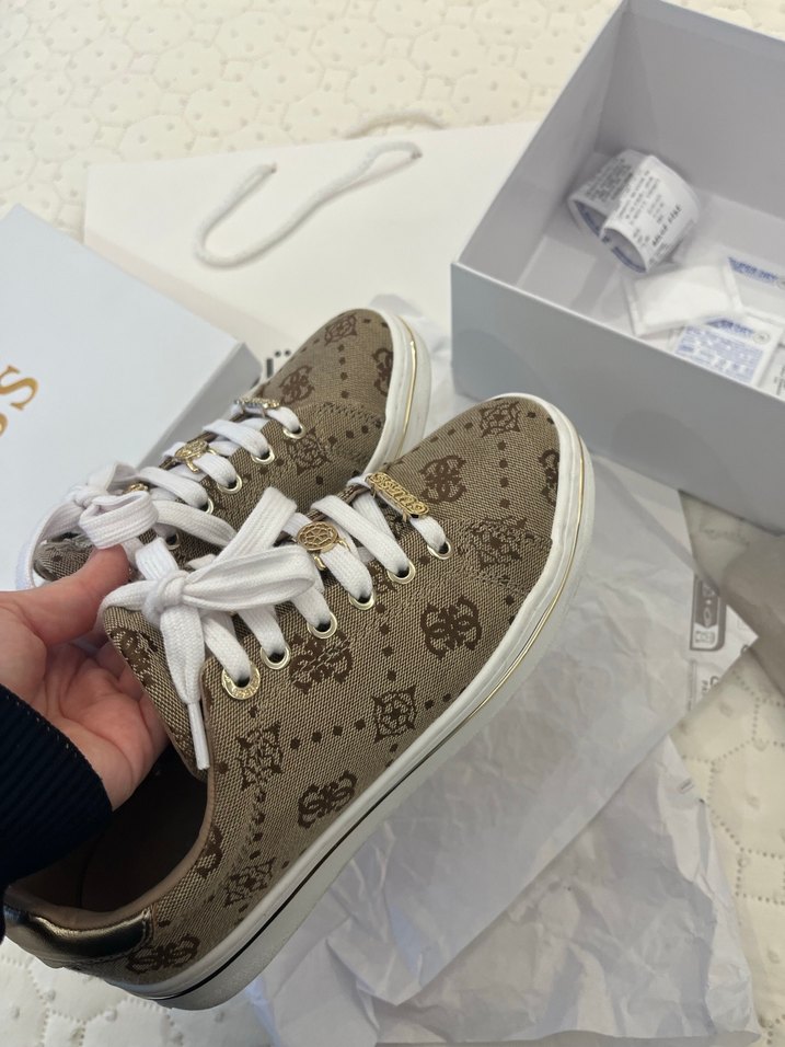 Guess orjinal ayakkabı - Görsel 5