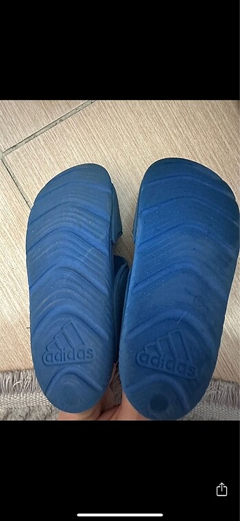 27 Beden mavi Renk Adidas sandalet