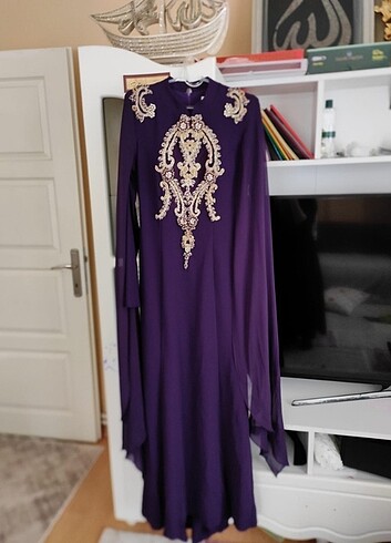 36 Beden mor Renk Sarıhan Piraye abiye elbise