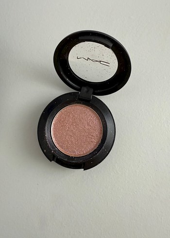 MAC Dazzleshadow Göz Farı - Bej Tonları - Görsel 2