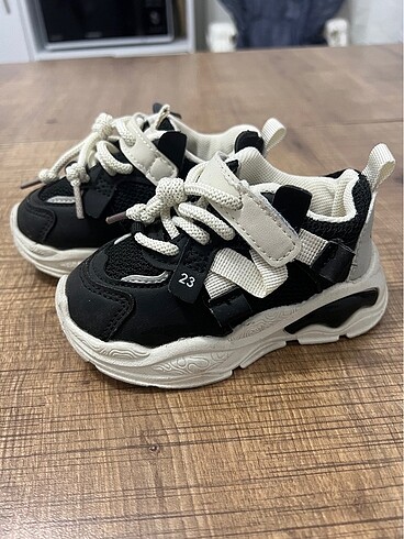 Adidas Erkek Çocuk Spor Ayakkabı