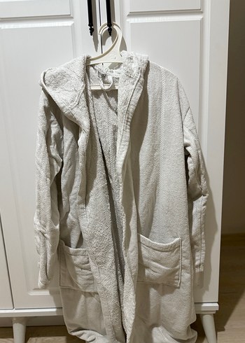 Kemerli kapsonlu bornoz - Görsel 2