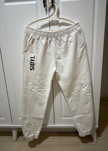 LC Waikiki l