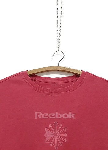 l Beden Vintage 'Reebok' T-Shirt 