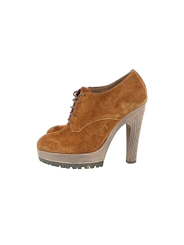 PreLoved Bot %70 İndirimli.