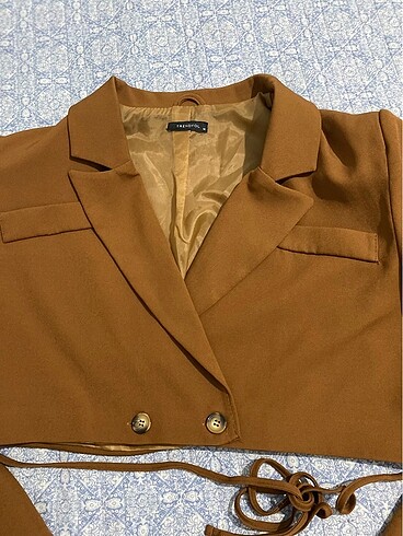 Trendyol & Milla Kahve rengi crop ceket