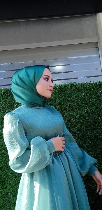 Diğer Yeşil abiye elbise