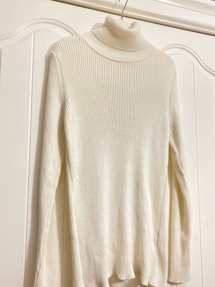 Beyaz Boğazlı İnce Triko Kadın Kazak - Görsel 2