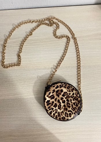Leoparlı zincir detaylı çanta - Görsel 2