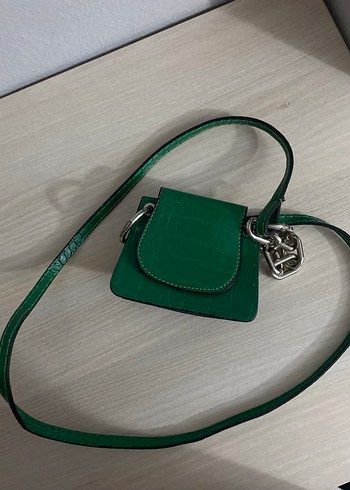 Zincir Detaylı Yeşil Deri Kadın Çanta - Görsel 2