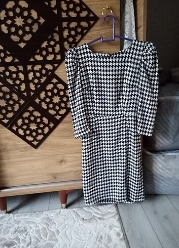Mini klasik elbise 
