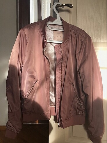 PULL AND BEAR BOMBER CEKET