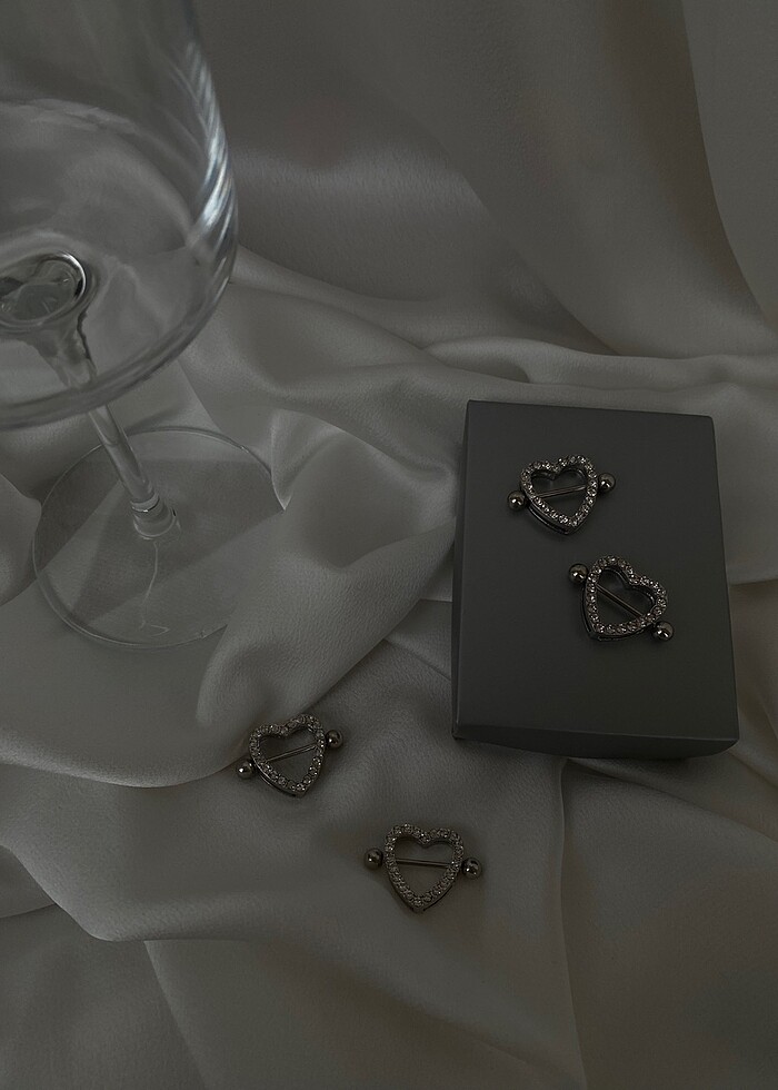 NİPPLE MEME PİERCİNG - Görsel 2