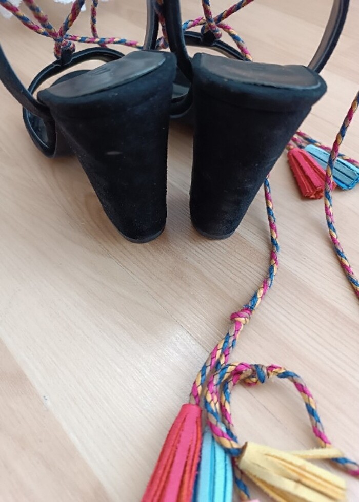 ???? İP DETAYLI TOPUKLU AYAKKABI ???? - Görsel 2