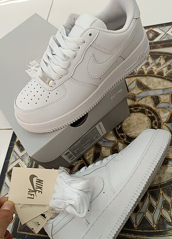 38 Beden beyaz Renk Nike Air Force 1.07