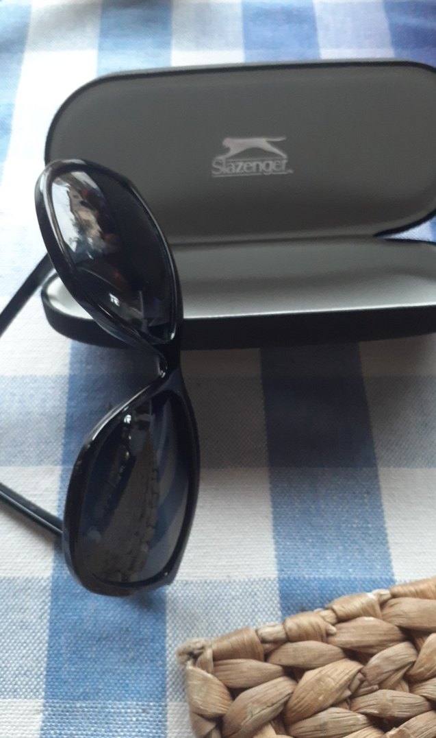 Şeffaf Siyah Minimalist Gotik Kadın Güneş Gözlüğü - Görsel 2