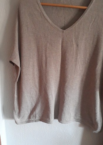 Bej V Yakalı Keten Kadın Kısa Kollu Kazak - Görsel 3