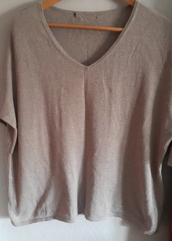 Bej V Yakalı Keten Kadın Kısa Kollu Kazak - Görsel 2