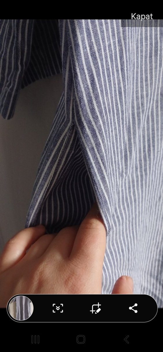 Gri Çizgili V Yaka Keten Uzun Elbise - Görsel 3