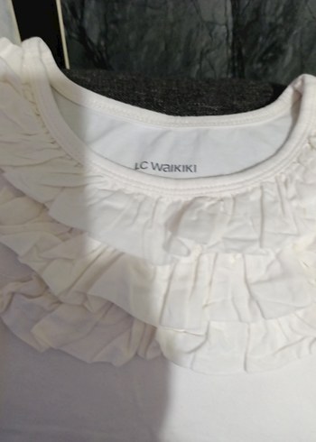 Fırfırlı Beyaz Keten Kolsuz Mini Bluz - Görsel 2