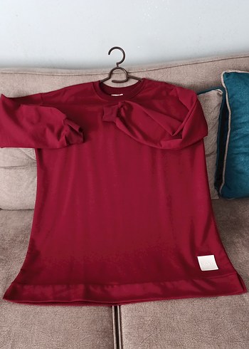 Bordo Uzun Kollu Salaş Sweatshirt boyu 84 iki kol arası 60 cm - Görsel 2