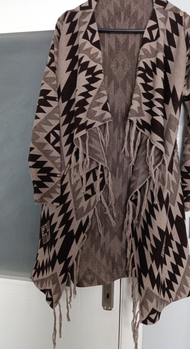 Bohem Tarz Uzun Kahverengi Desenli Hırka - Görsel 3