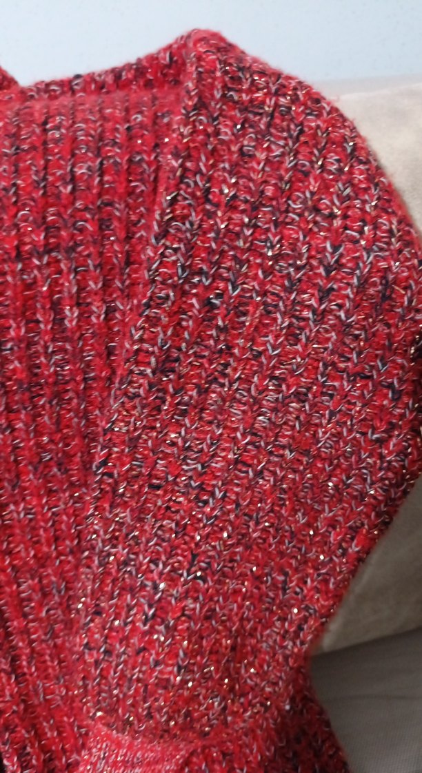 Uzun Kollu Kırmızı Örgü Kadın Kazak - Görsel 4