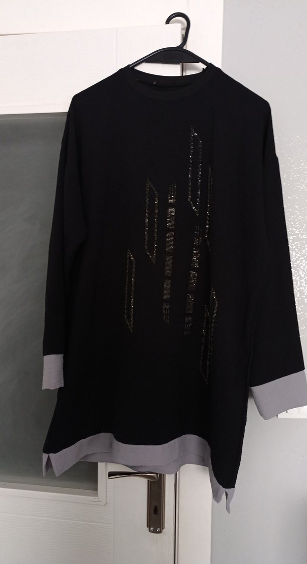 Siyah Uzun KolluTunik boyu 85 iki kol arası 62 cm - Görsel 2