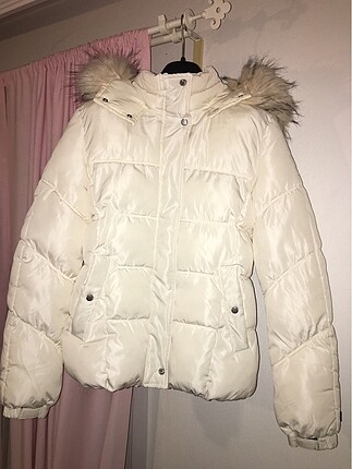 Bershka Şişme Mont