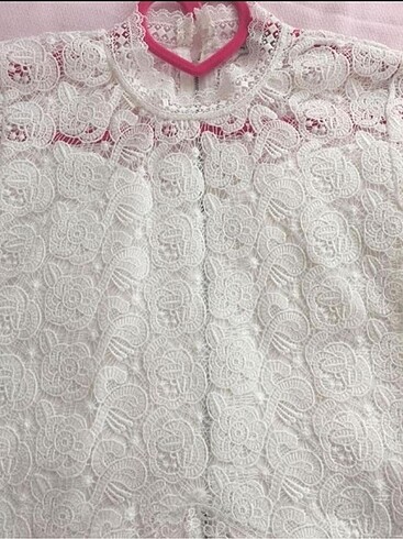 m Beden Trendyolmilla dantelli crop bluz