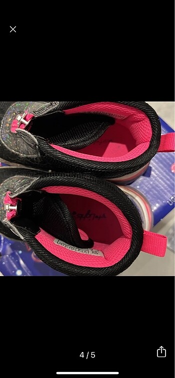 25 Beden siyah Renk Skechers bot
