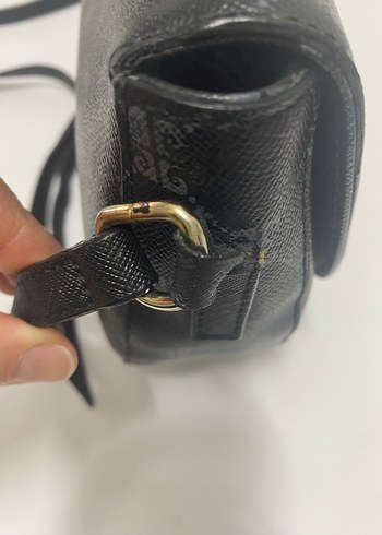 Pierre Cardin Siyah Deri Tokalı El Çantası - Görsel 4