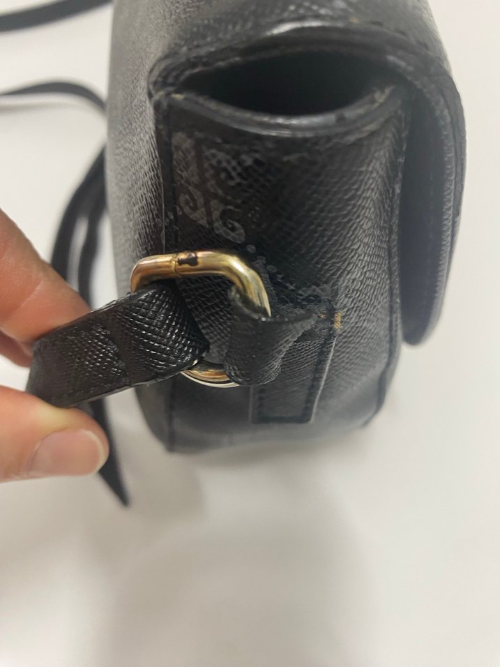 Pierre Cardin Siyah Deri Tokalı El Çantası - Görsel 4