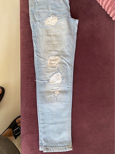 Yırtık jean