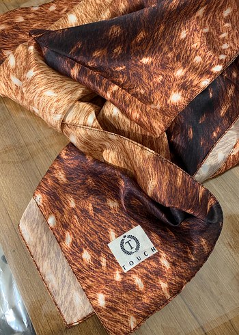 Kadın Saten Şal - Görsel 4