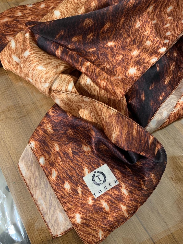 Kadın Saten Şal - Görsel 4