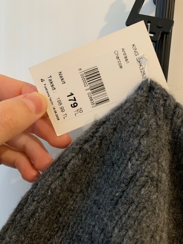 Gri Yün Örgü Bere - Görsel 2