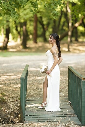 Beyaz after nikah çekim elbisesi