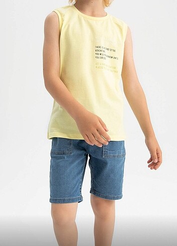 10 Yaş Beden sarı Renk DeFacto erkek çocuk kolsuz tşört