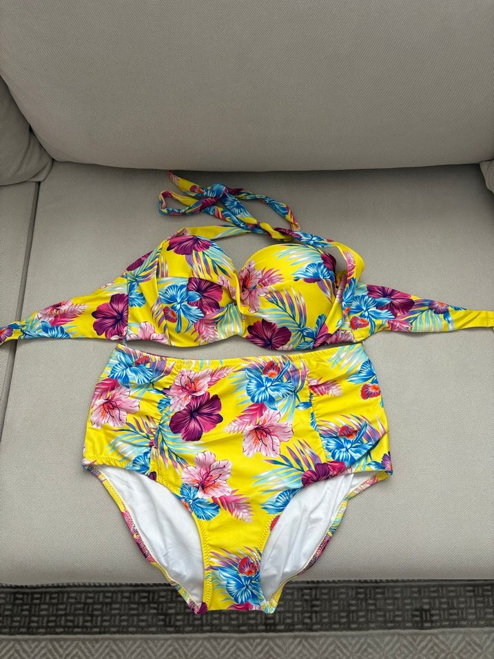 Sarı Çiçekli Retro Mini Bikini - Görsel 2