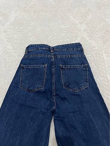 26 Beden Kot Jean