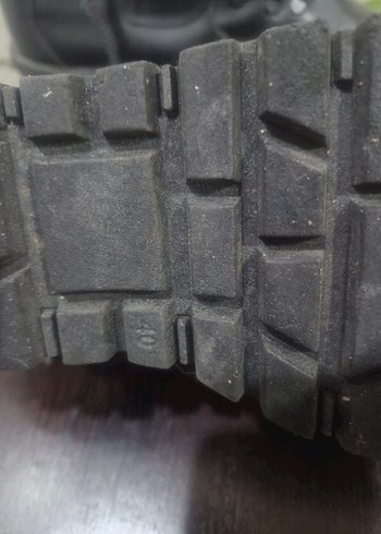 Siyah Kemerli Platform Topuklu Gotik Kadın Bot - Görsel 4