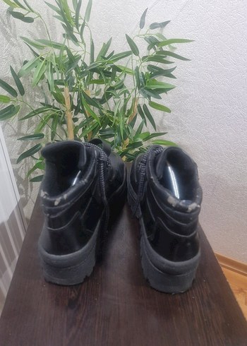 Siyah Kemerli Platform Topuklu Gotik Kadın Bot - Görsel 5