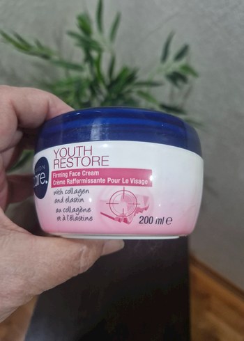Avon Care Youth Restore Sıkılaştırıcı Yüz Kremi 200 ml - Görsel 2