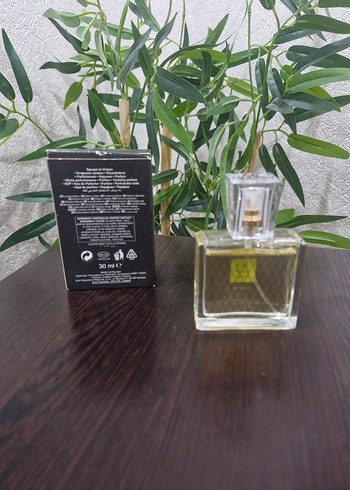 Little Black Dress Kadın Parfümü 30 ml - Görsel 2