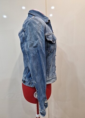 Levis Levis yırtıklı kot mont