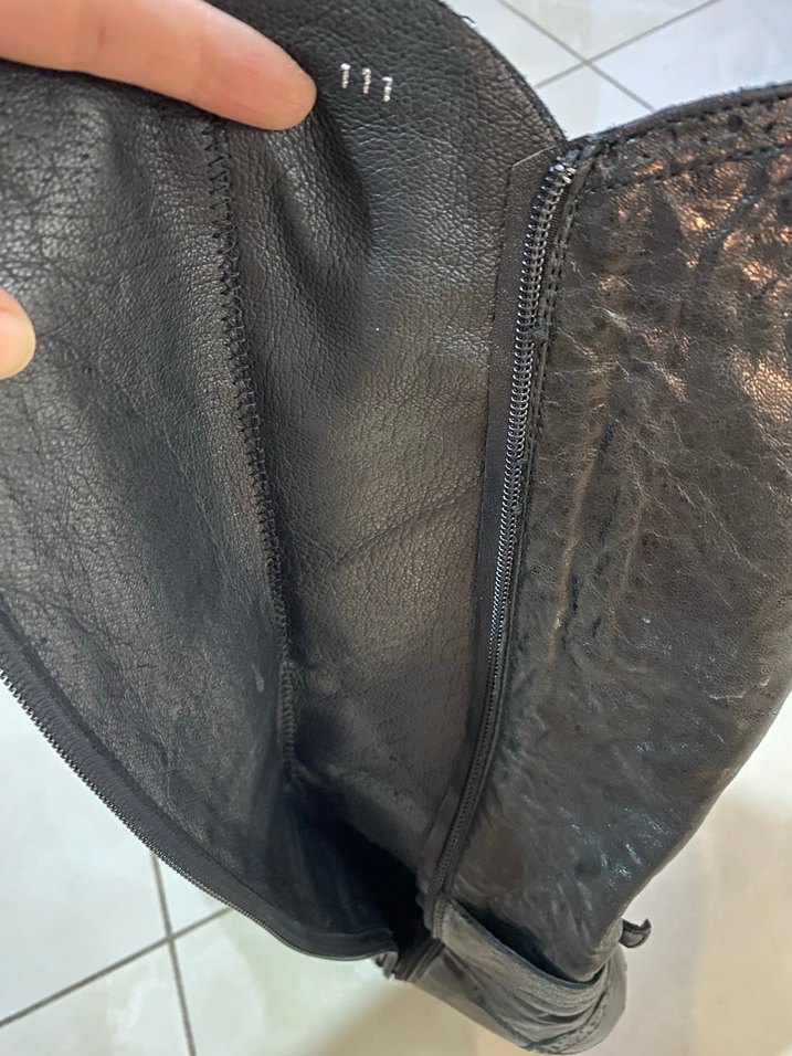 Tokalı Siyah Deri Dizüstü Kadın Çizme - Görsel 4