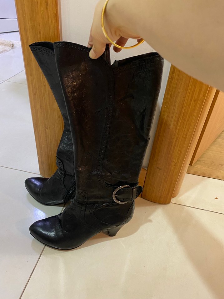 Tokalı Siyah Deri Dizüstü Kadın Çizme - Görsel 3