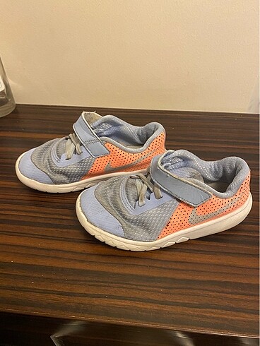 Nıke cırtlı ayakkabı 26 numara - Görsel 4